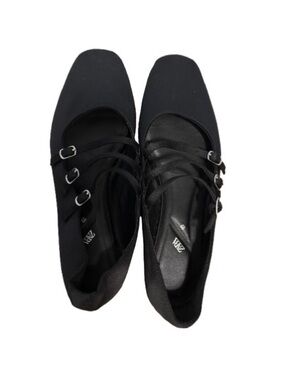 Zara Black Square-Toe Strappy Flats